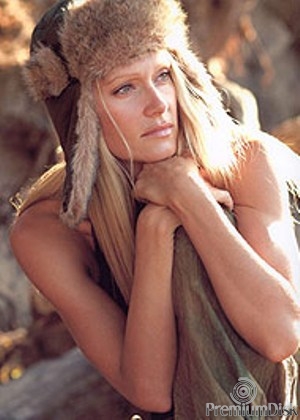 Andee Frizzell Фото 8