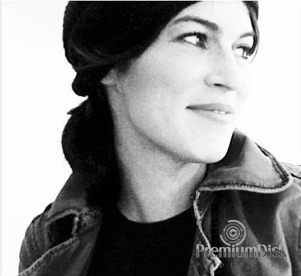 April Eckfeld Фото 1