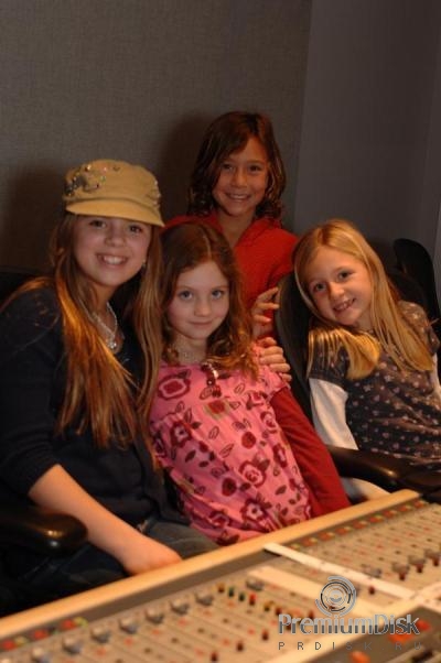 Ария Уоллес Фото 13