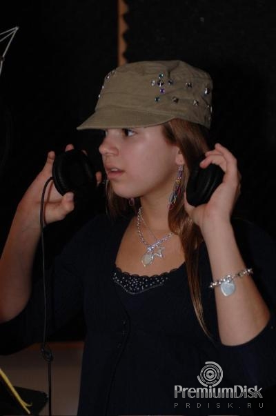 Ария Уоллес Фото 14