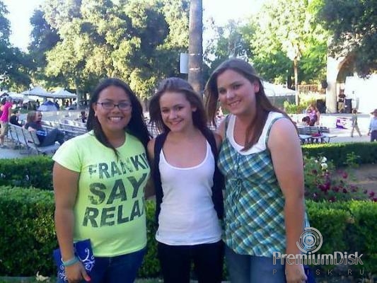 Касси Томсон Фото 10