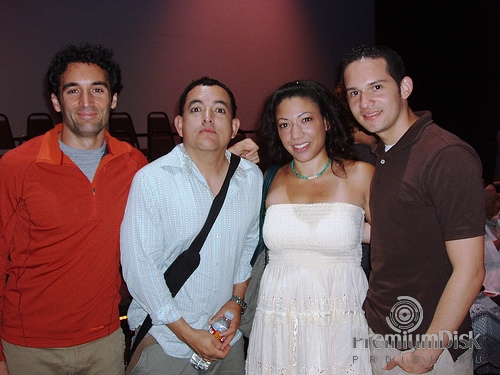 Dominic Comperatore Фото 1