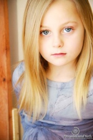 Ellery Sprayberry Фото 10