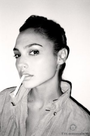 Гал Гадот Фото 14