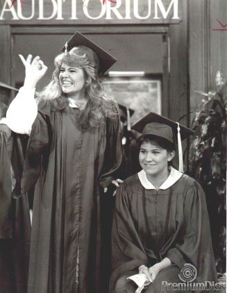 Heather McAdam Фото 1