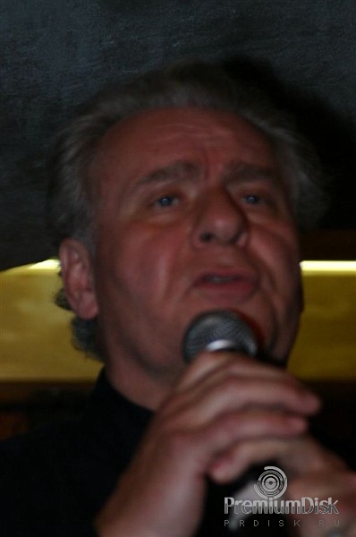 Johnny Valiant Фото 3