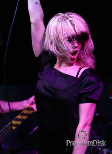 Lisa Rieffel Фото 16