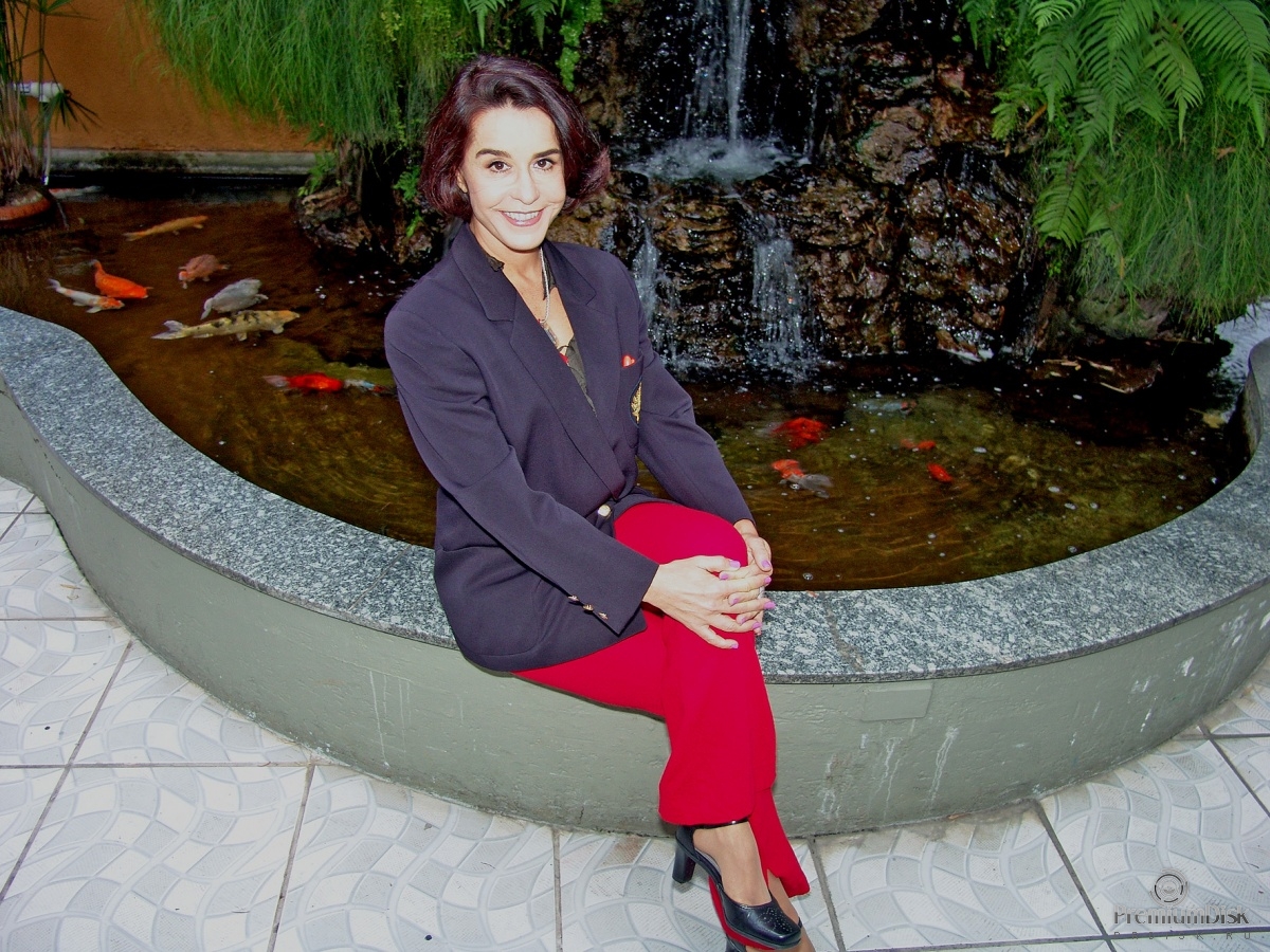 Луселия Сантус Фото 7