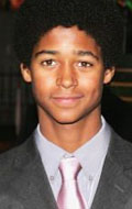 Альфред Энок (Alfie Enoch)