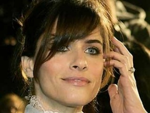 Аманда Пит (Amanda Peet)