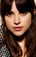 Амелия Уорнер (Amelia Warner)