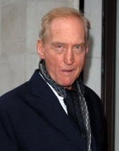 Чарльз Дэнс (Charles Dance)