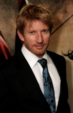 Дэвид Уэнэм (David Wenham)