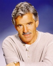 Деннис Фарина (Dennis Farina)