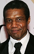 Хью Куарши (Hugh Quarshie)