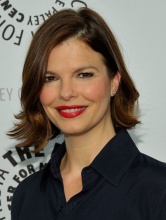 Джинн Трипплхорн (Jeanne Tripplehorn)