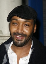 Джесси Л. Мартин (Jesse L. Martin)
