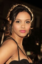 Джессика Лукас (Jessica Lucas)