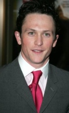 Джонатан Такер (Jonathan Tucker)