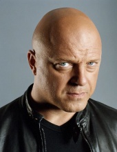 Майкл Чиклис (Michael Chiklis)