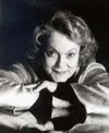 Ширли Дуглас (Shirley Douglas)