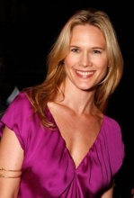 Стефани Марч (Stephanie March)