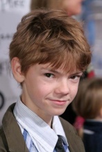 Томас Броди Сэнгстер (Thomas Sangster)