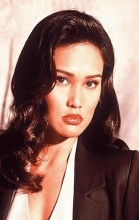 Тиа Каррере (Tia Carrere)