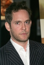 Том Холландер (Tom Hollander)