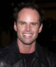 Уолтон Гоггинс (Walton Goggins)