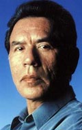 Уэс Студи (Wes Studi)