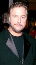 Уильям Л. Питерсен (William Petersen)