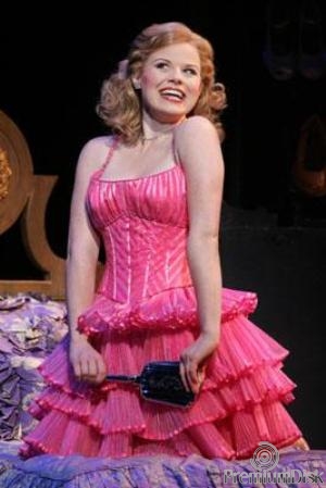 Megan Hilty Фото 4
