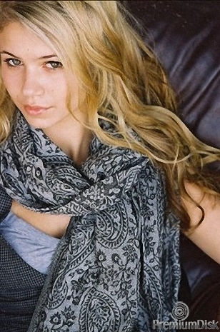 Айла Келл Фото 2