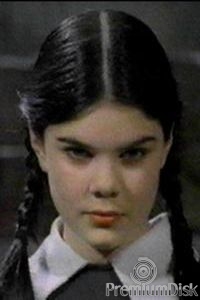 Nicole Fugere Фото 1