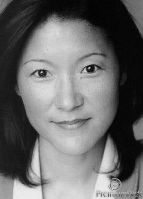 Patti Yasutake Фото 7