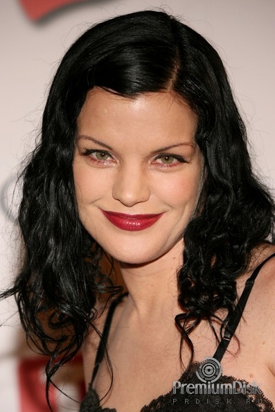 Поли Перретт Фото 12