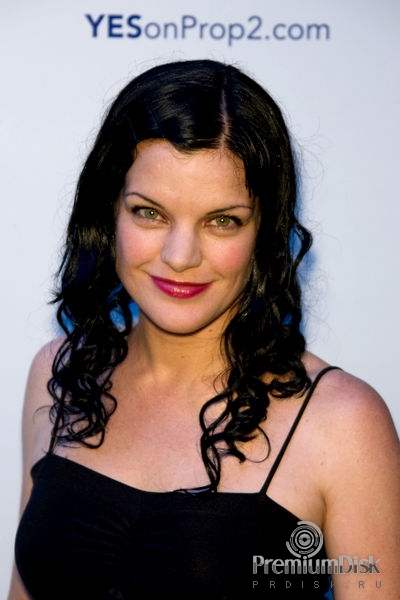 Поли Перретт Фото 17