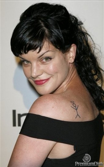 Поли Перретт Фото 26