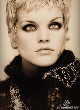 Поли Перретт Фото 34