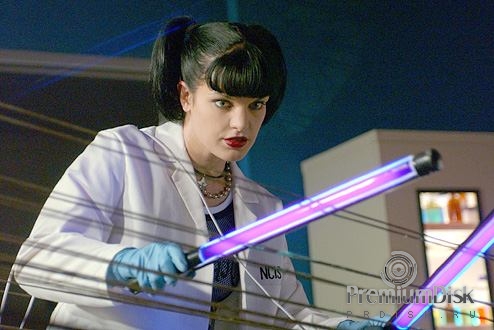 Поли Перретт Фото 37