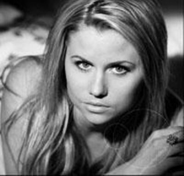 Фото Alycia Purrott