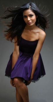 Фото Фрида Пинто