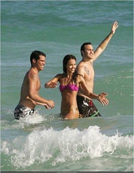 Фото Джошуа Альба