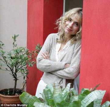 Фото Мэриам д'Або