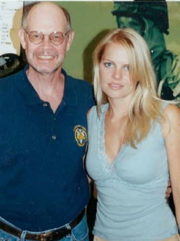 Фото Мирчи Монро