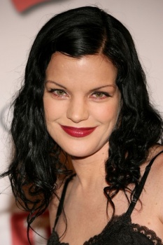 Фото Поли Перретт