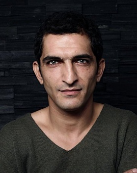 Фото Amr Waked
