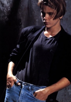 Фото Ривер Феникс