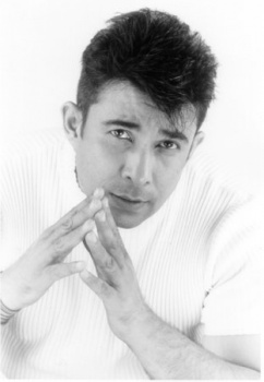 Фото Deepak Tijori